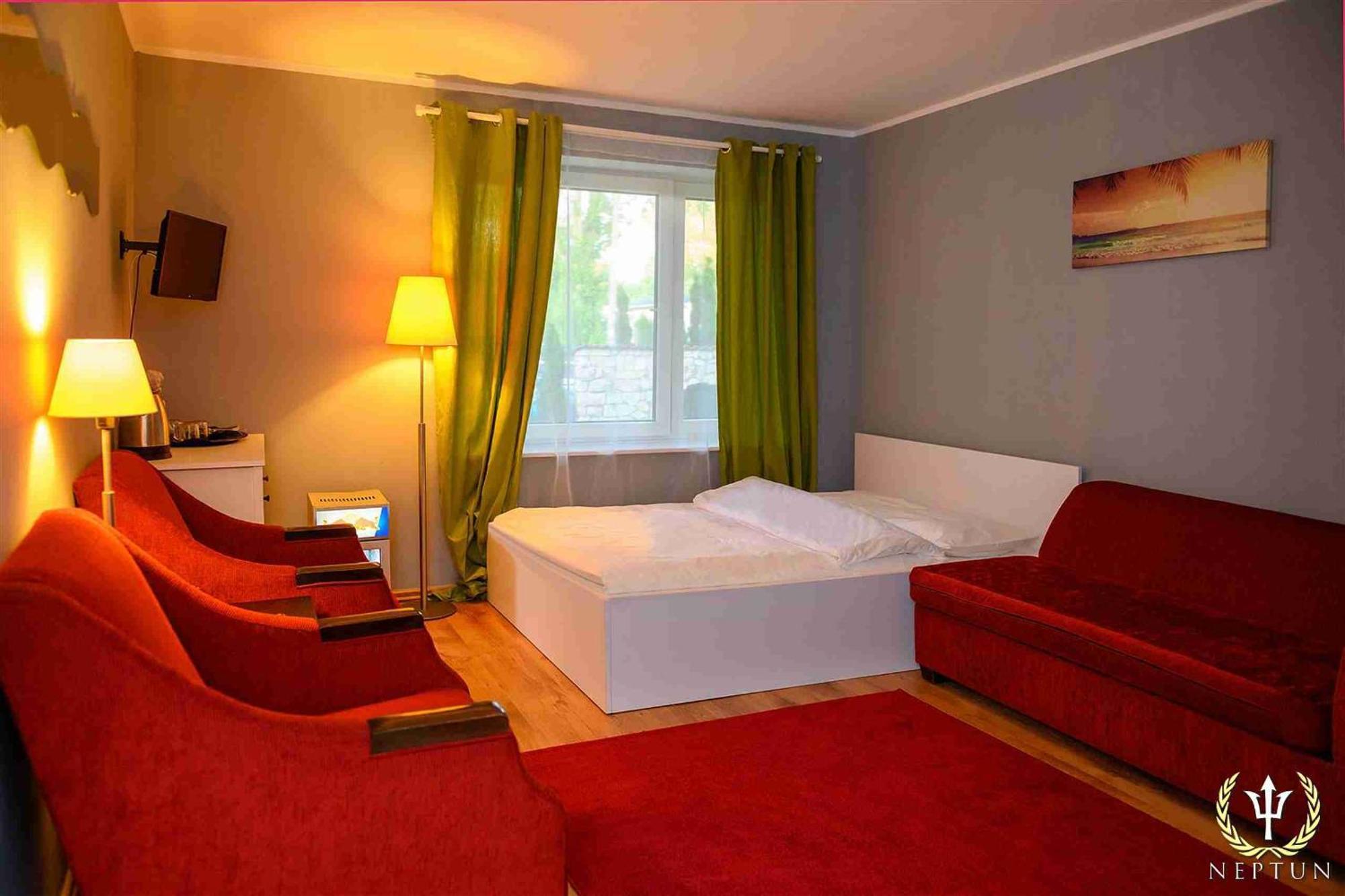 Hotel Neptun Jastrzebia Gora Exterior photo