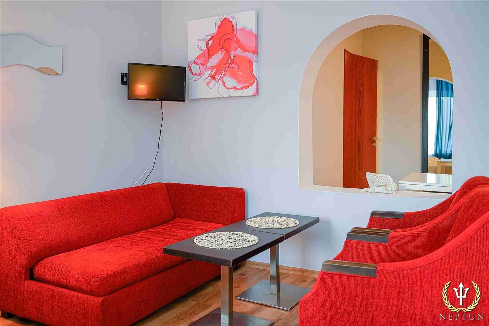 Hotel Neptun Jastrzebia Gora Exterior photo