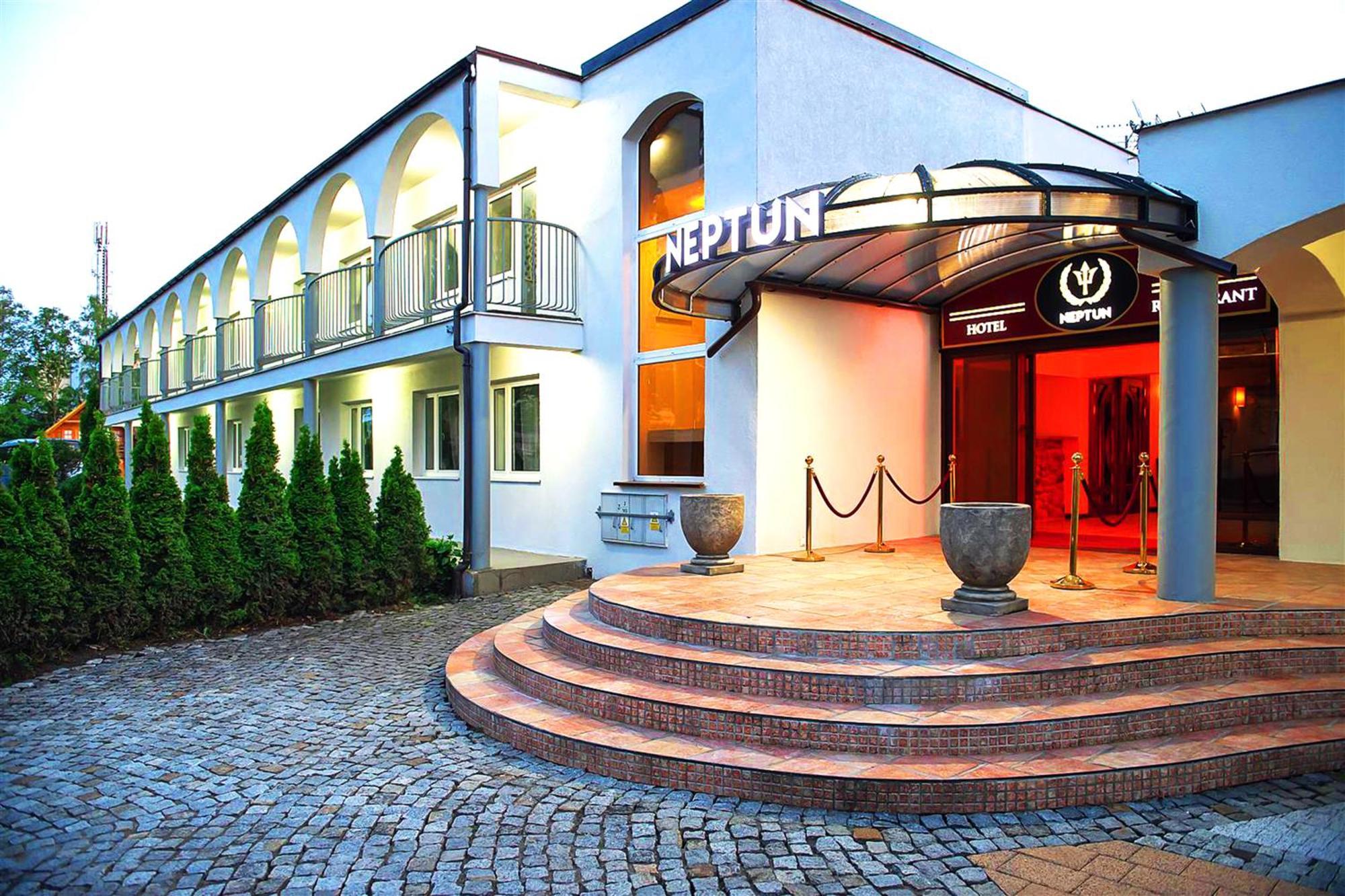 Hotel Neptun Jastrzebia Gora Exterior photo