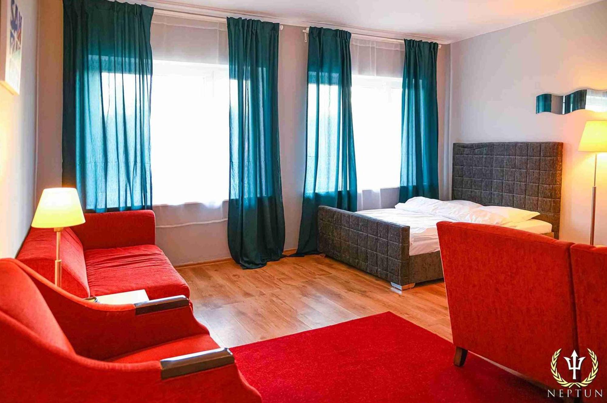 Hotel Neptun Jastrzebia Gora Exterior photo